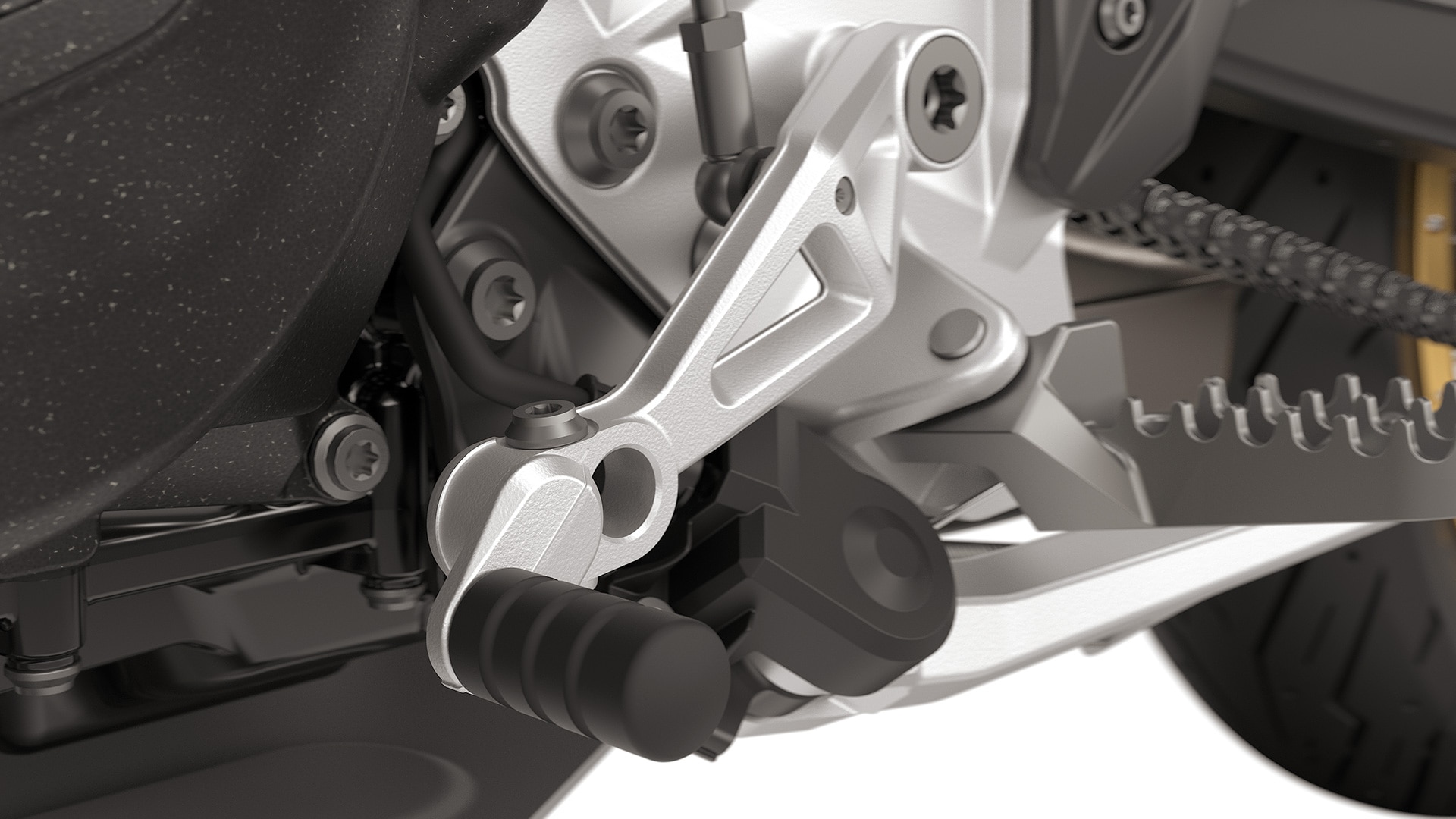 Het instelbare schakelpedaal en de remhendel zitten standaard op de F 900 GS van BMW Motorrad