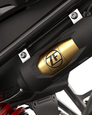 De F 900 GS Adventure van BMW Motorrad met Dynamic ESA