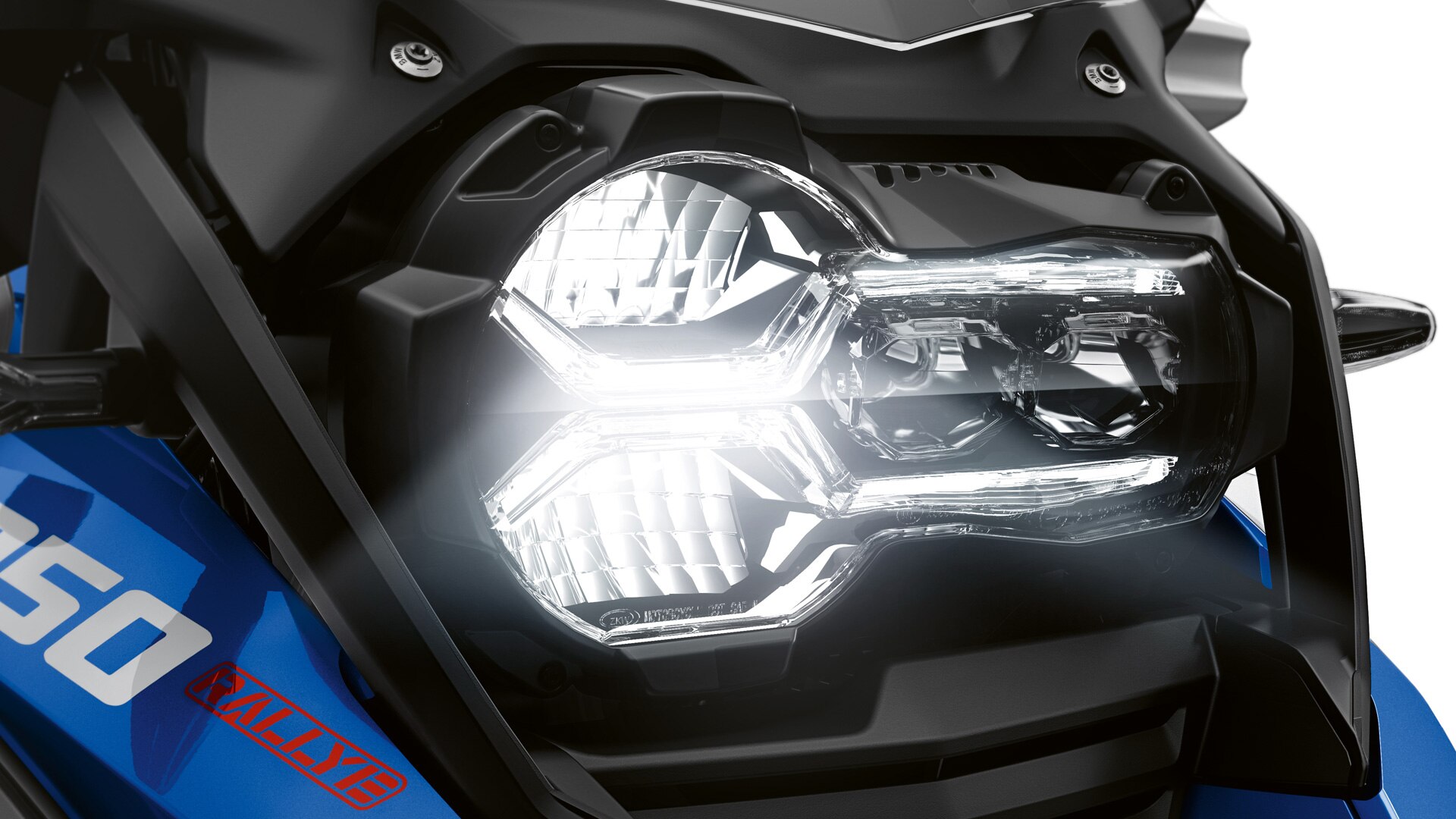 We zien de voor koplamp van de R 1250 GS Adventure.
