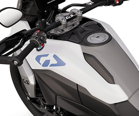 De doorlopende tank-buddyseatlijn van de R 1300 GS van BMW Motorrad