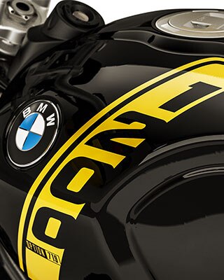 We zien het opschrift "1200 cc" op de tank van de R nineT Urban G/S.