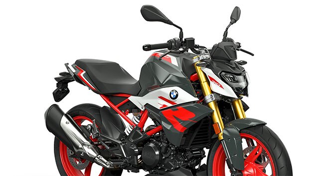 We zien de ergonomische buddyseat van de G 310 R.