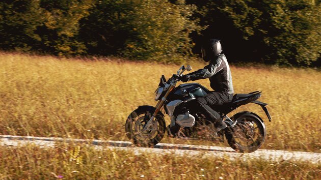 Rijscene met de BMW R 1250 R