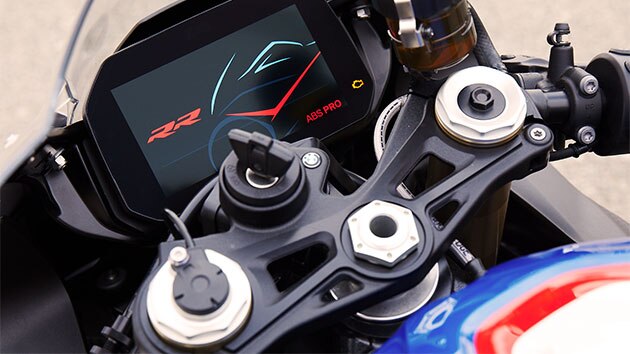 BMW RR nieuwe DDC (Dynamic Damping Control)