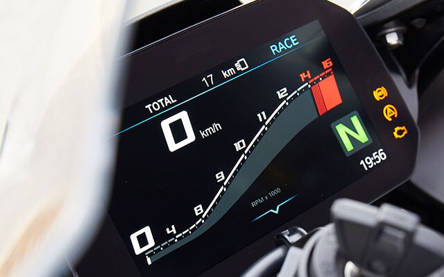 BMW RR 6,5 inch TFT-display