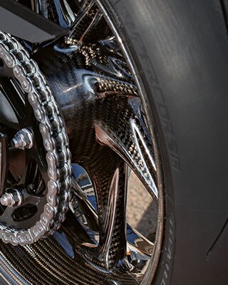 M carbon velgen van de nieuwe BMW RR