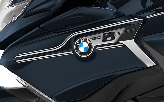 De K 1600 B Edition II van BMW Motorrad in Imperialblau metallic