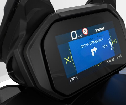 We zien het TFT-display met BMW Motorrad Connectivity.